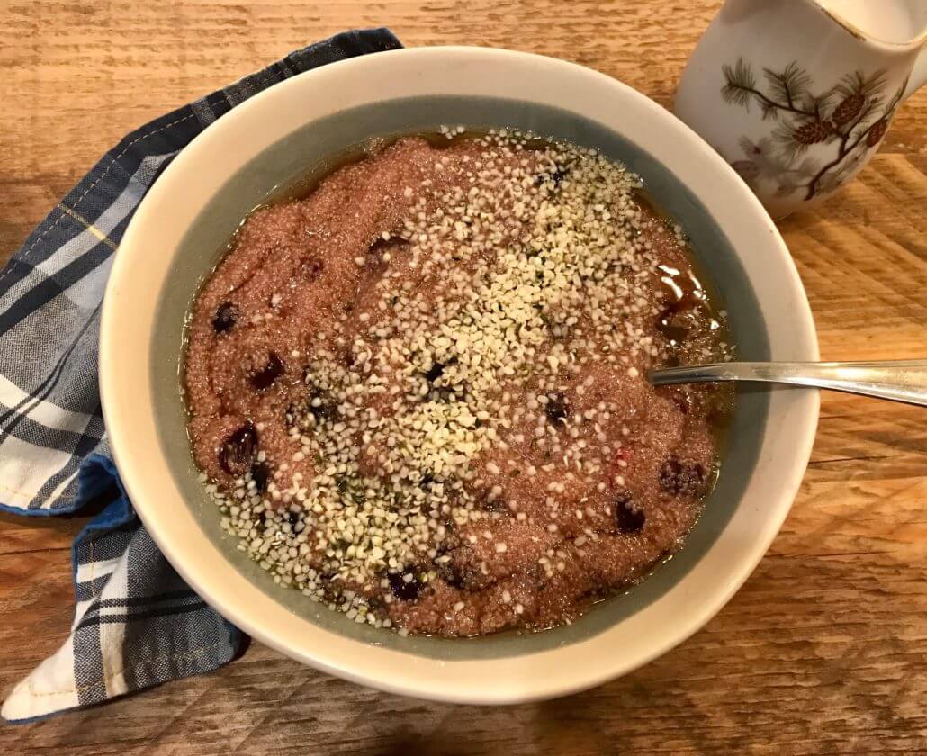 Amaranth Breakfast Porridge with Blueberries and Hemp Seeds | Catskill ...