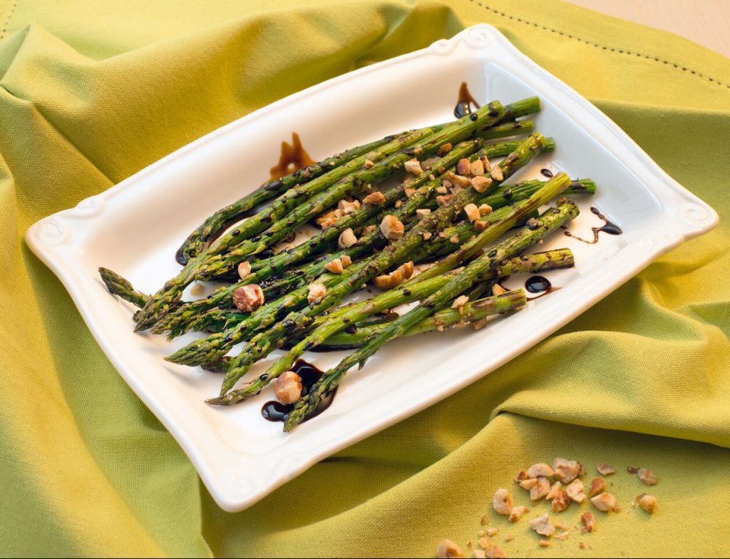 Roasted Asparagus with Balsamic and Hazelnuts